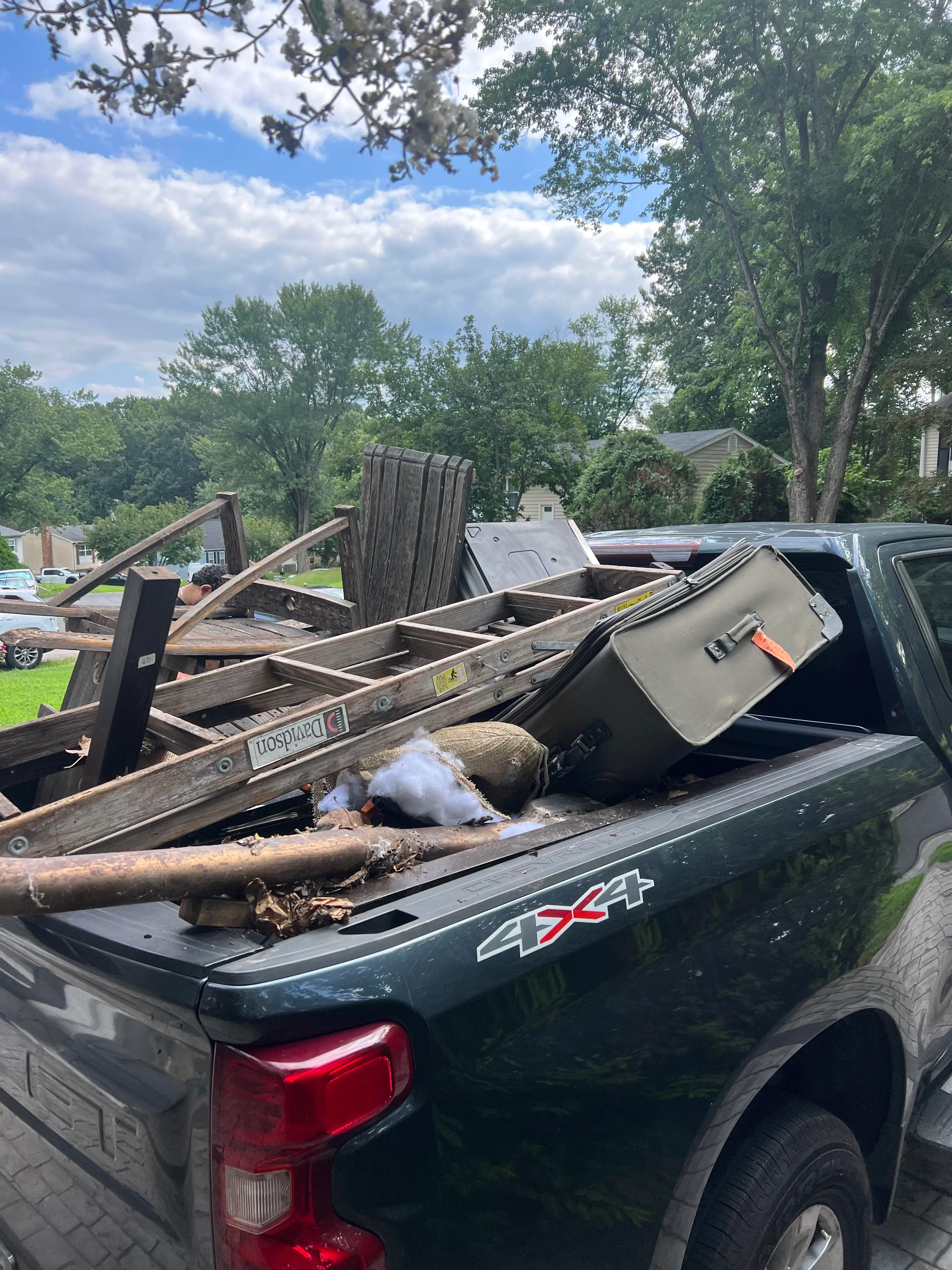 A&A Junk Management team providing property cleanouts services in the DMV